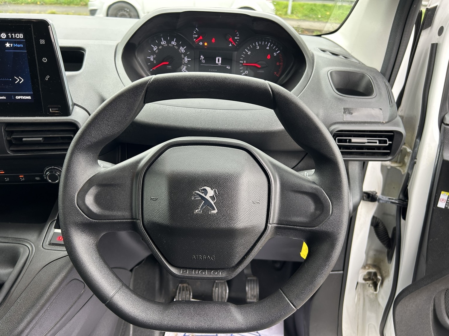 Used Peugeot Partner 2020 for sale - 76422109: Photo 18