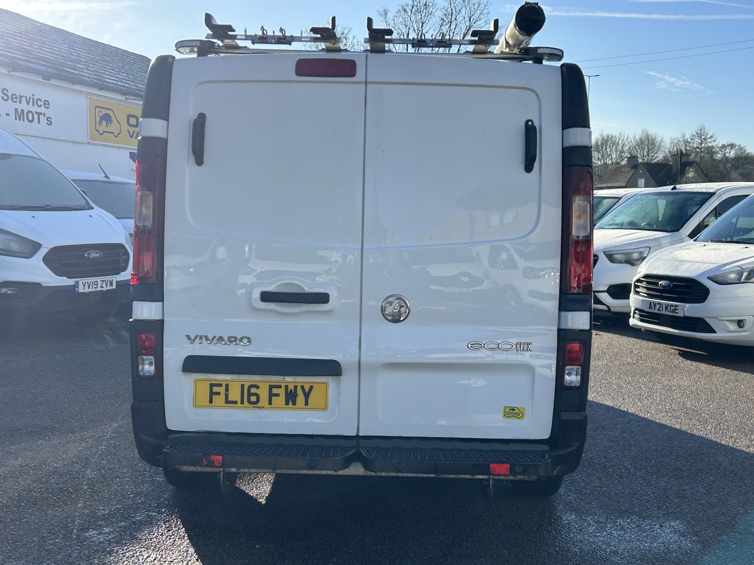 Used Vauxhall Vivaro 2016 for sale - 77201235: Photo 4