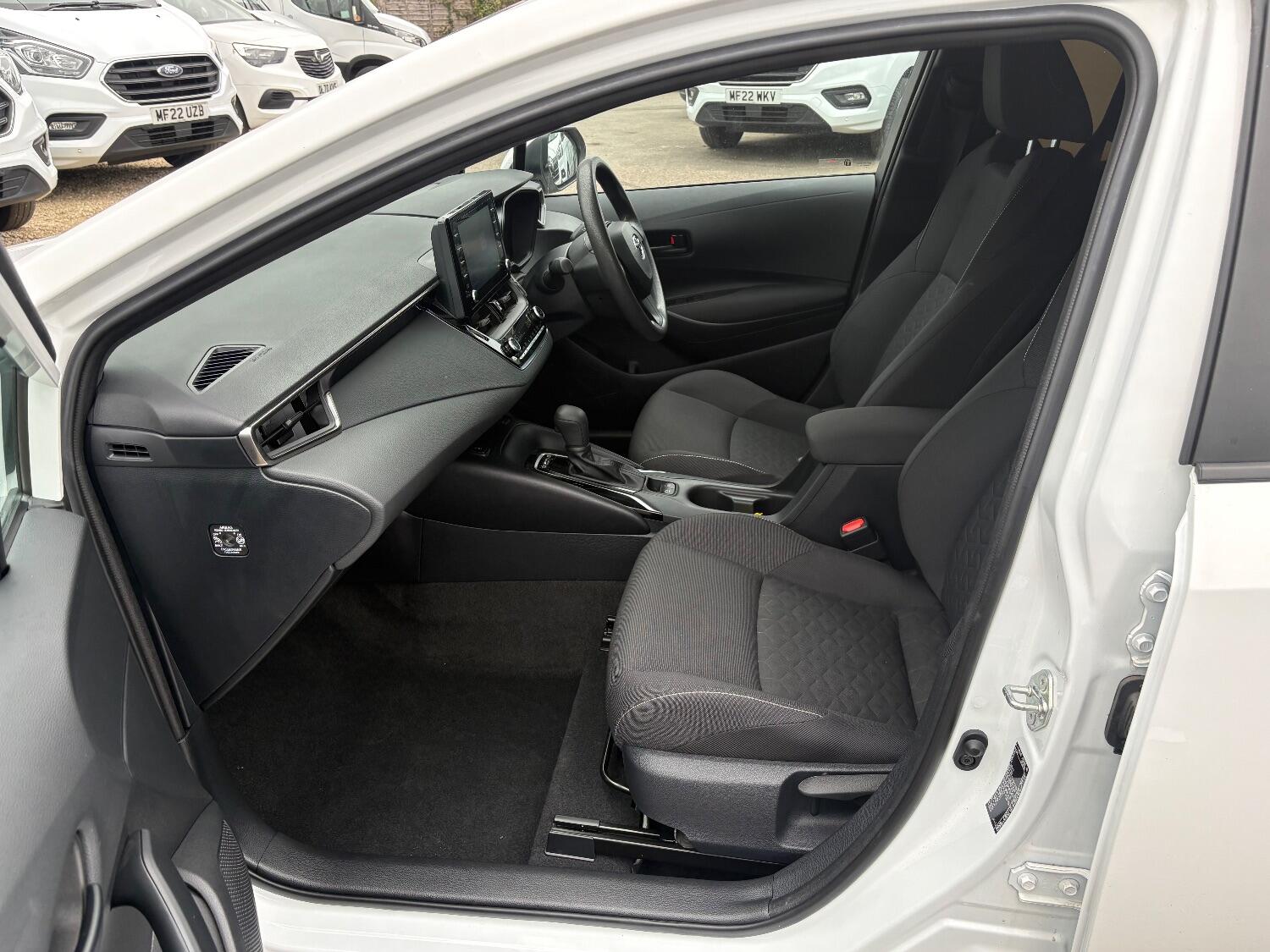 Used Toyota Corolla 2023 for sale - 75925179: Photo 9