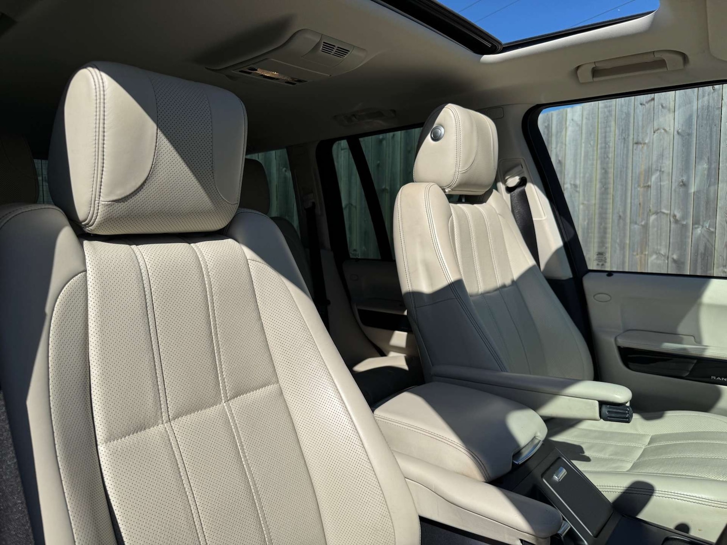 Used Land Rover Range Rover 2012 for sale - 76601539: Photo 13