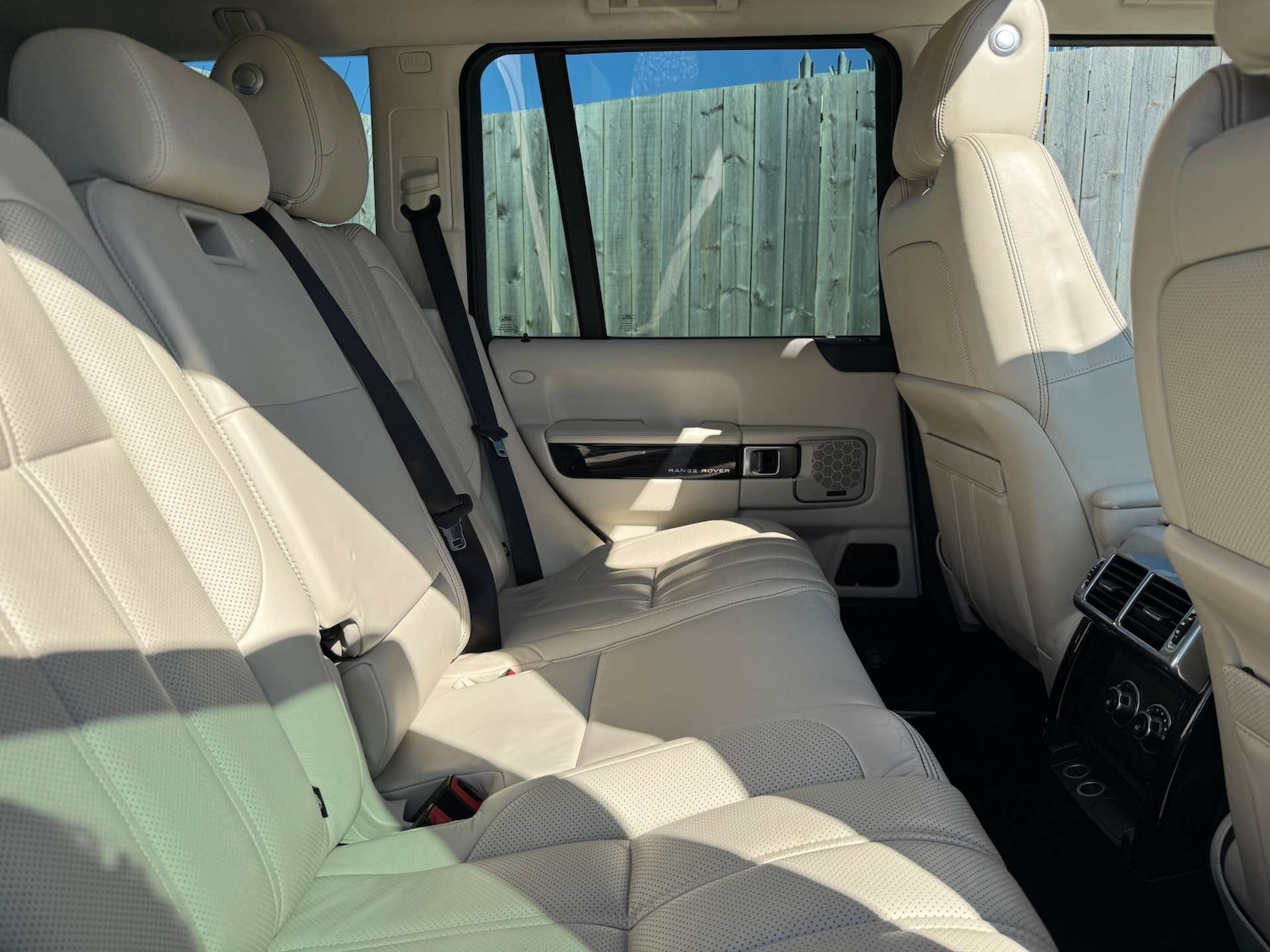 Used Land Rover Range Rover 2012 for sale - 76601539: Photo 17