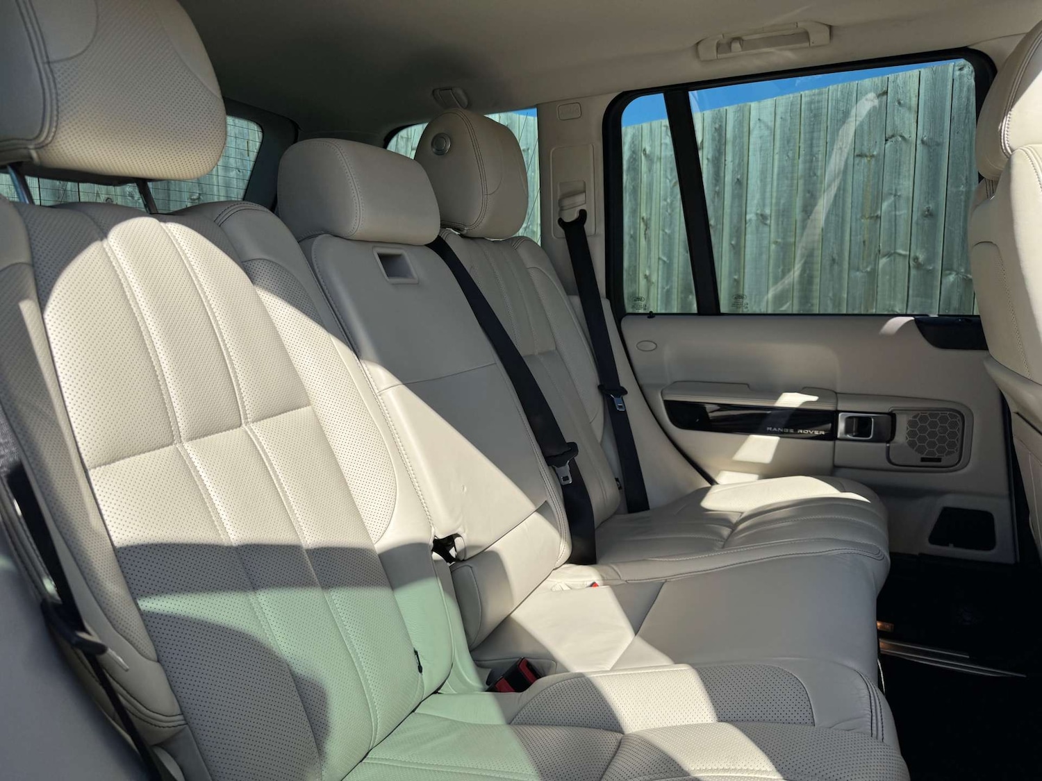 Used Land Rover Range Rover 2012 for sale - 76601539: Photo 18