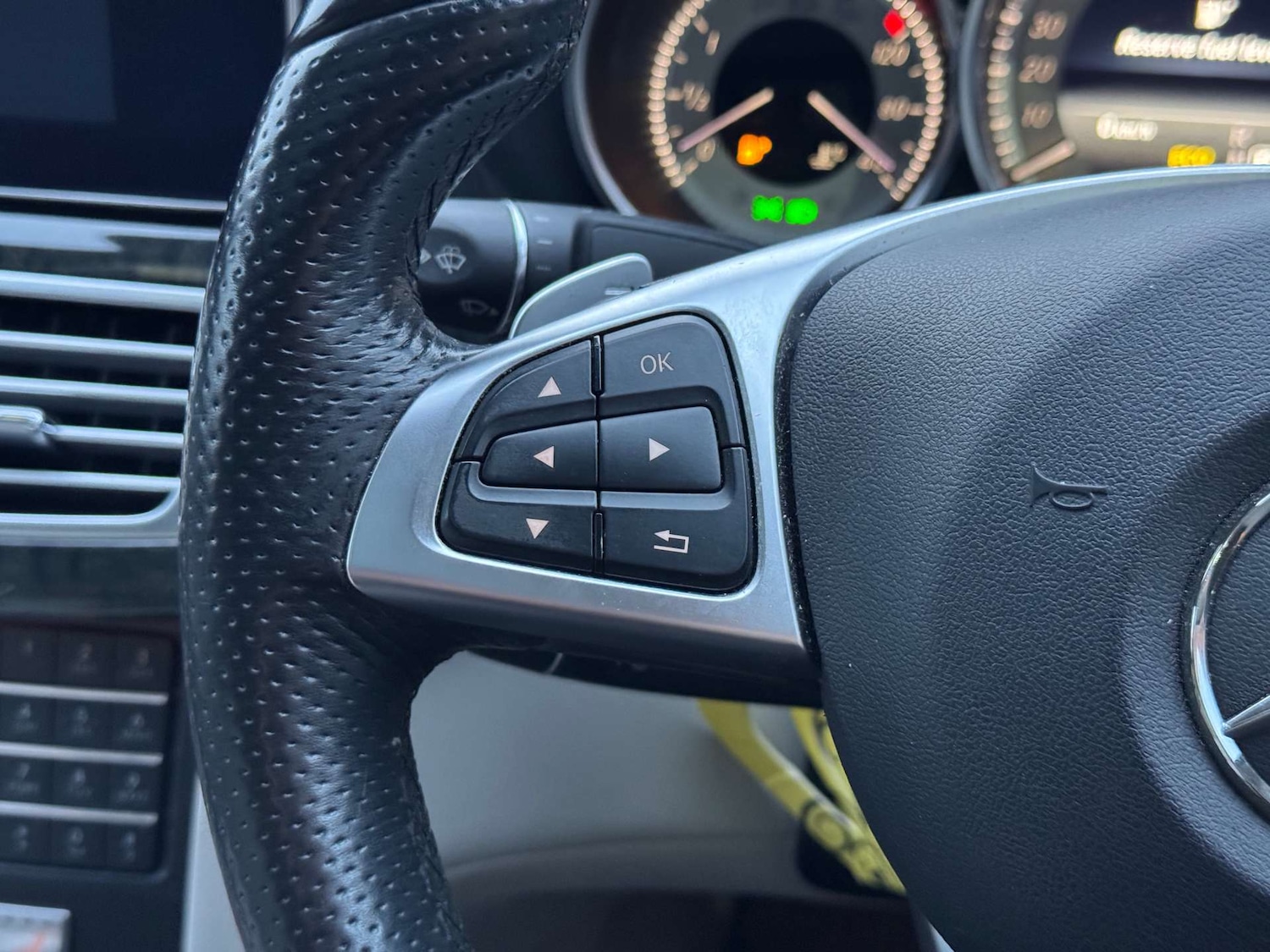 Used Mercedes-Benz CLS 2016 for sale - 76618181: Photo 25