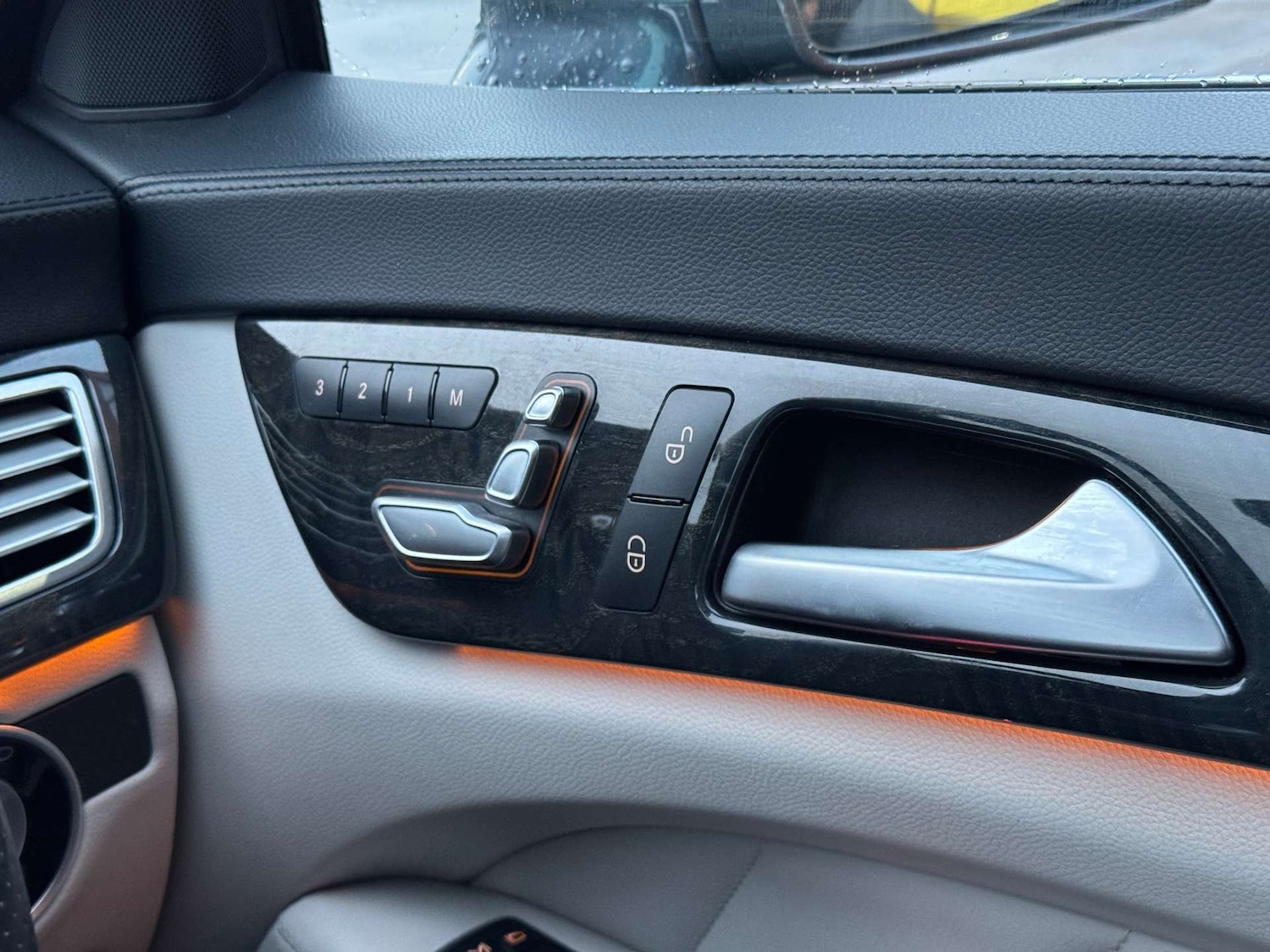 Used Mercedes-Benz CLS 2016 for sale - 76618181: Photo 33