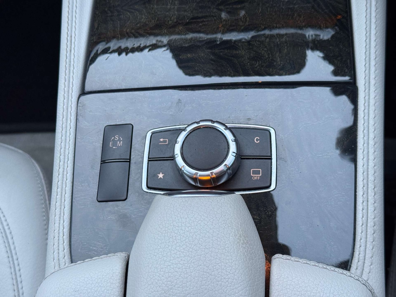 Used Mercedes-Benz CLS 2016 for sale - 76618181: Photo 37