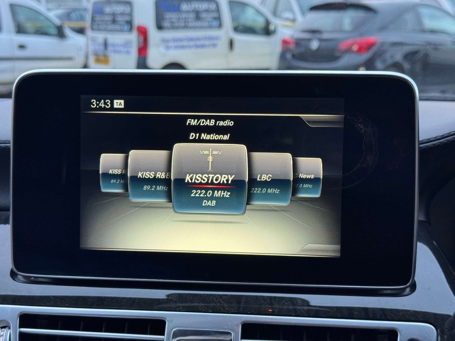 Used Mercedes-Benz CLS 2016 for sale - 76618181: Photo 42