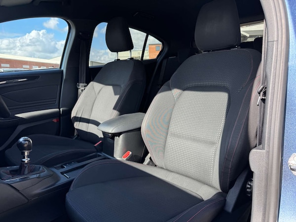 Used Ford Focus 2019 for sale - 76277402: Photo 14