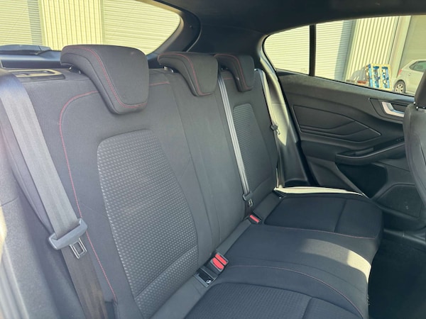 Used Ford Focus 2019 for sale - 76277402: Photo 16