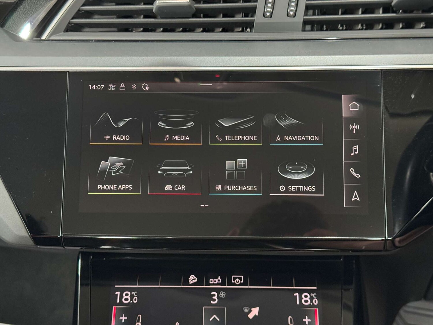 Used Audi e-tron 2020 for sale - 76600863: Photo 45