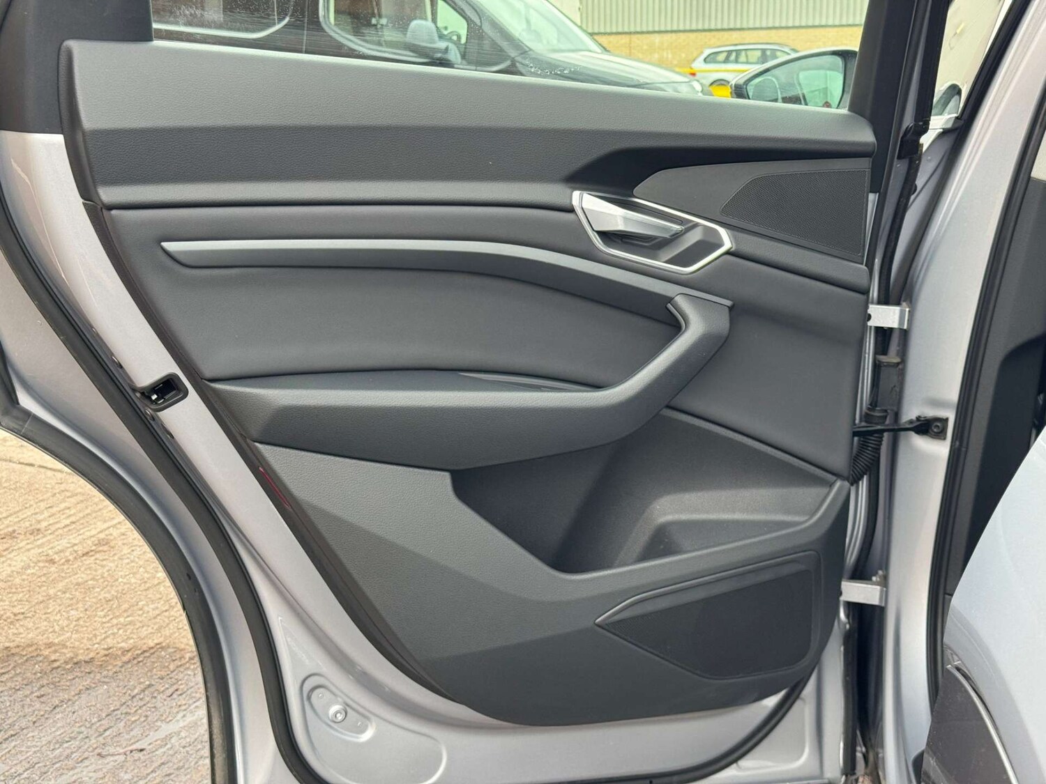 Used Audi e-tron 2020 for sale - 76600863: Photo 59