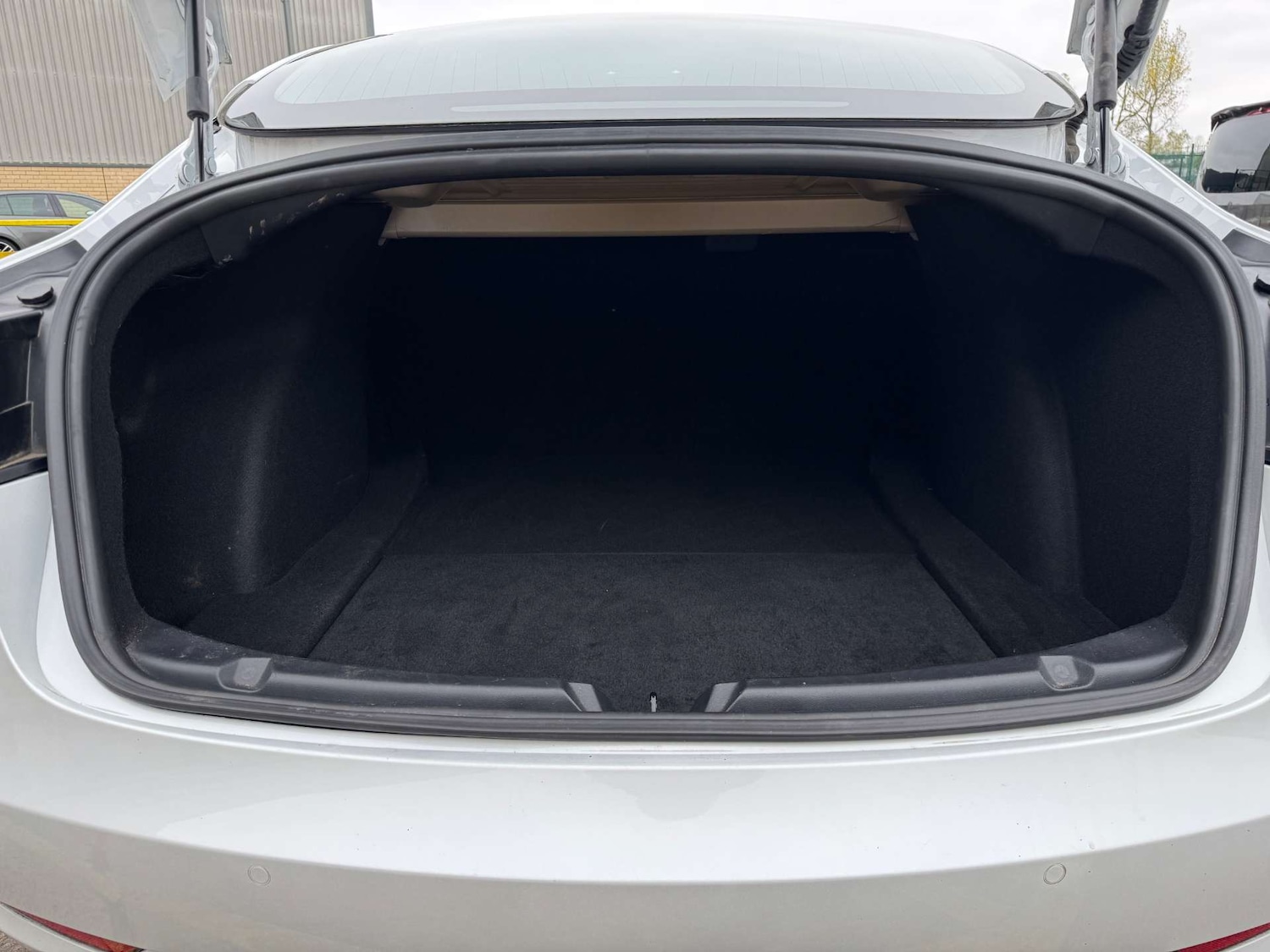 Used Tesla Model 3 2020 for sale - 76600971: Photo 22