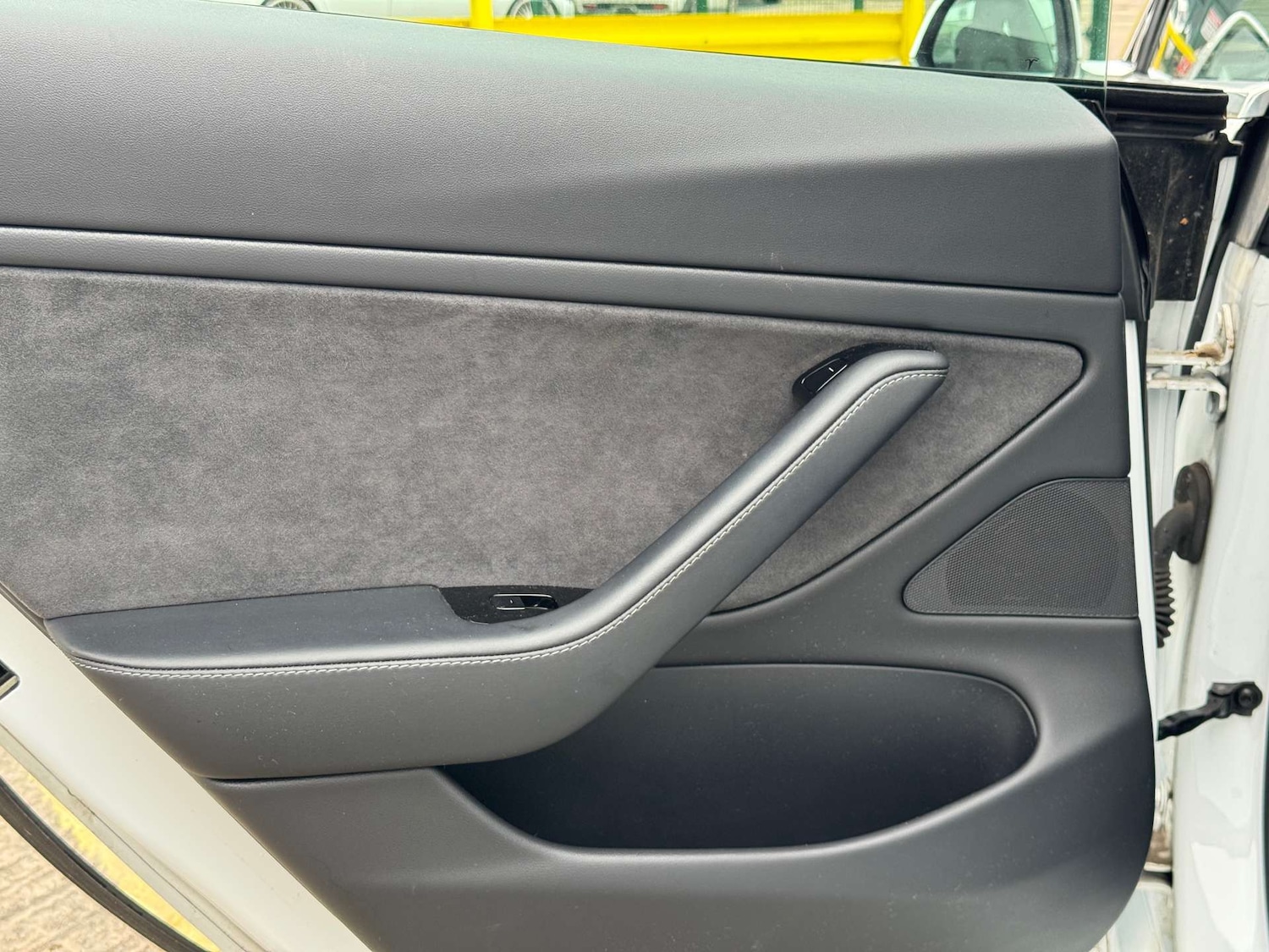 Used Tesla Model 3 2020 for sale - 76600971: Photo 44