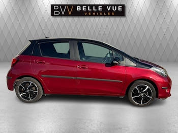 Used Toyota Yaris 2017 for sale - 76600565: Photo