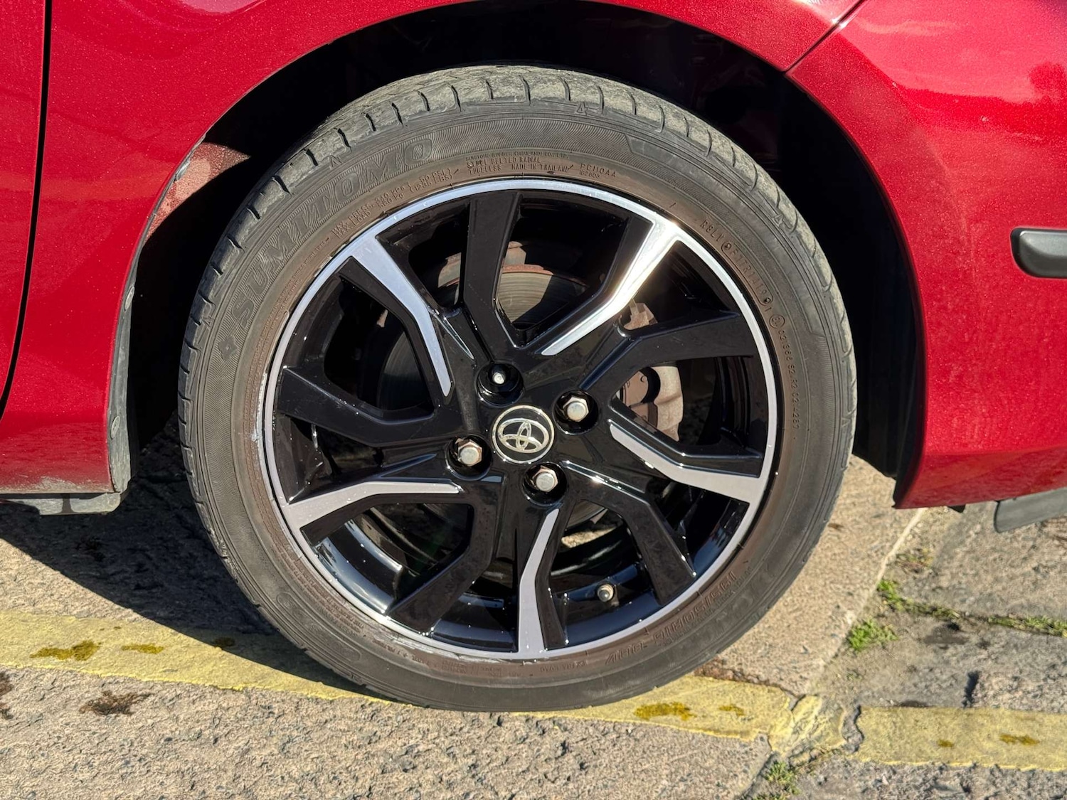 Used Toyota Yaris 2017 for sale - 76600565: Photo 53