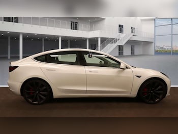 Used Tesla Model 3 2020 for sale - 76241038: Photo