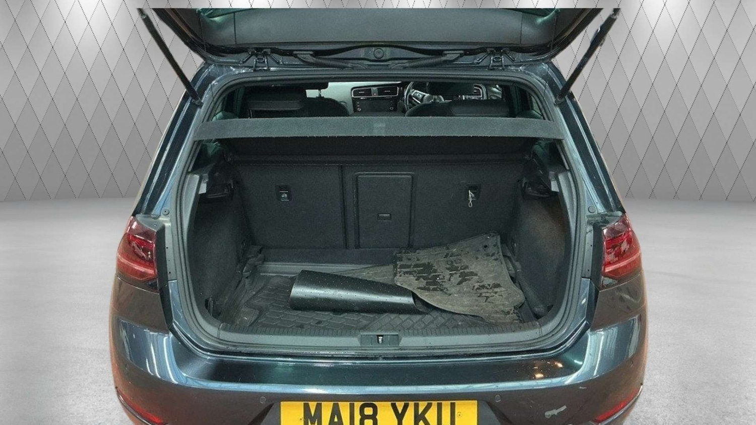 Used Volkswagen Golf 2018 for sale - 76455647: Photo 16