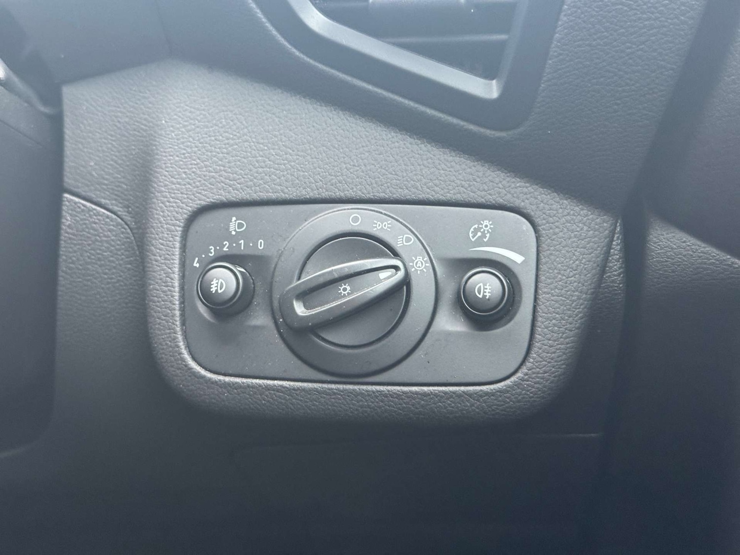 Used Ford Kuga 2018 for sale - 76759986: Photo 16