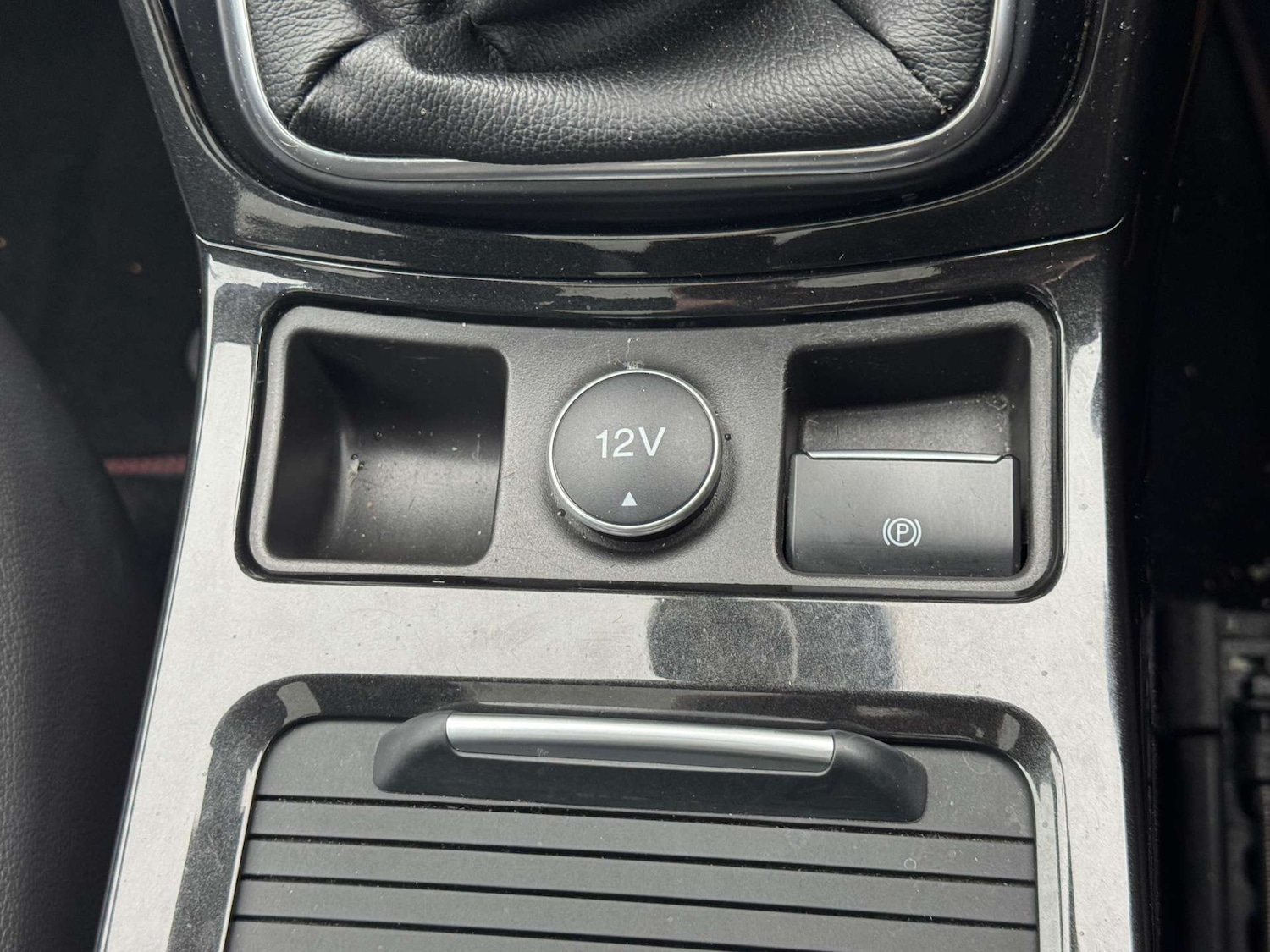 Used Ford Kuga 2018 for sale - 76759986: Photo 19