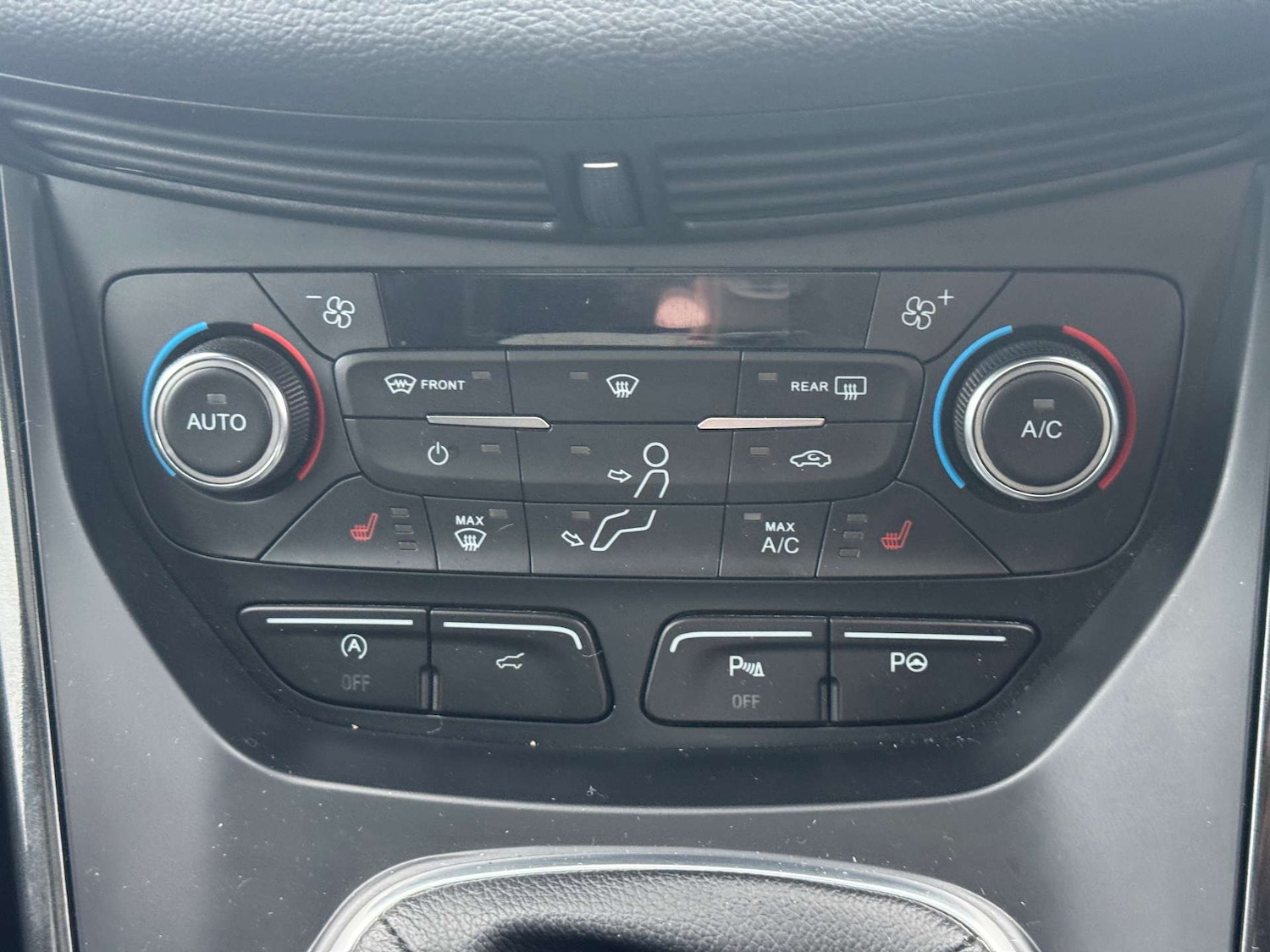 Used Ford Kuga 2018 for sale - 76759986: Photo 21