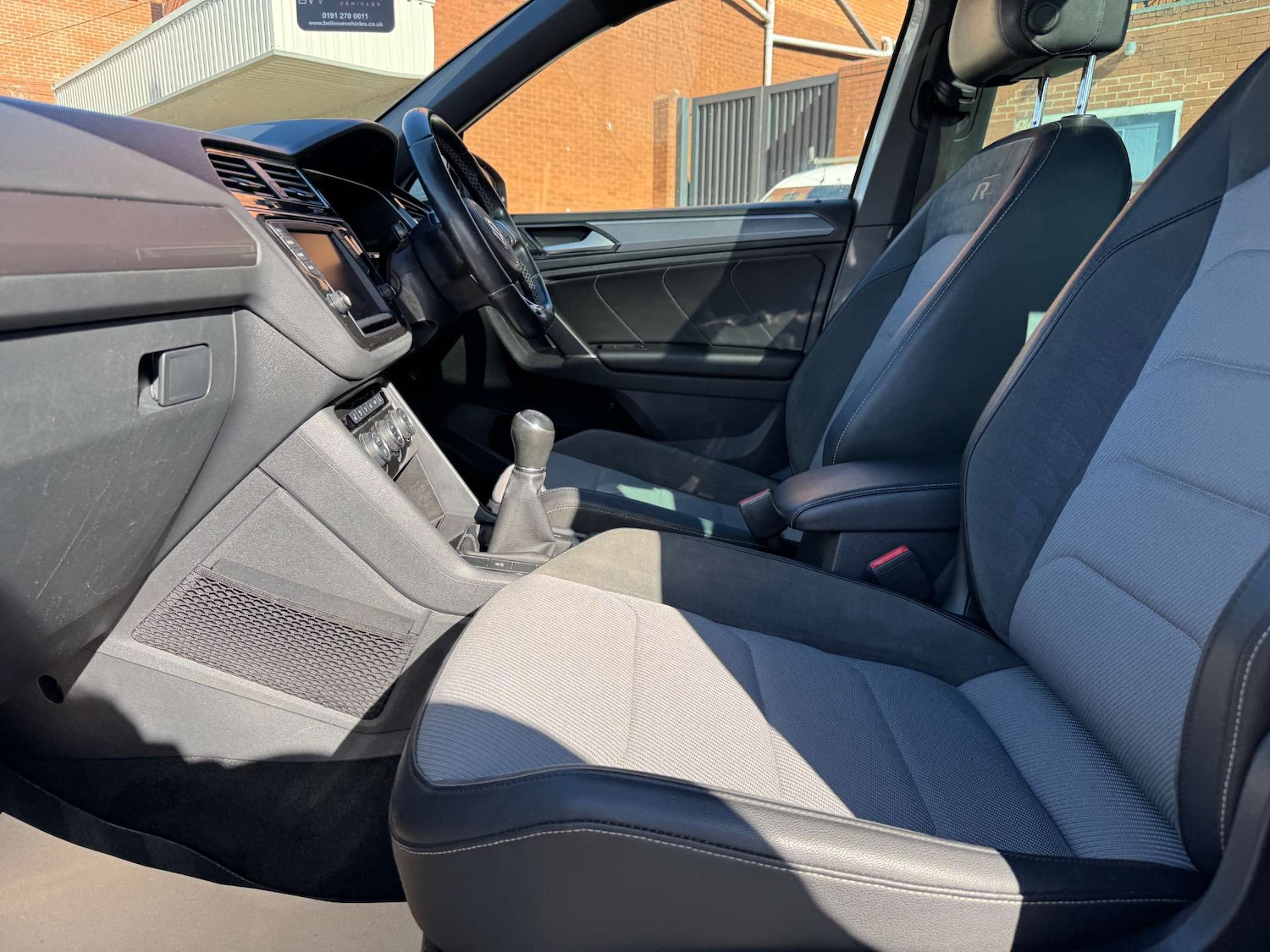 Used Volkswagen Tiguan 2017 for sale - 76363540: Photo 14