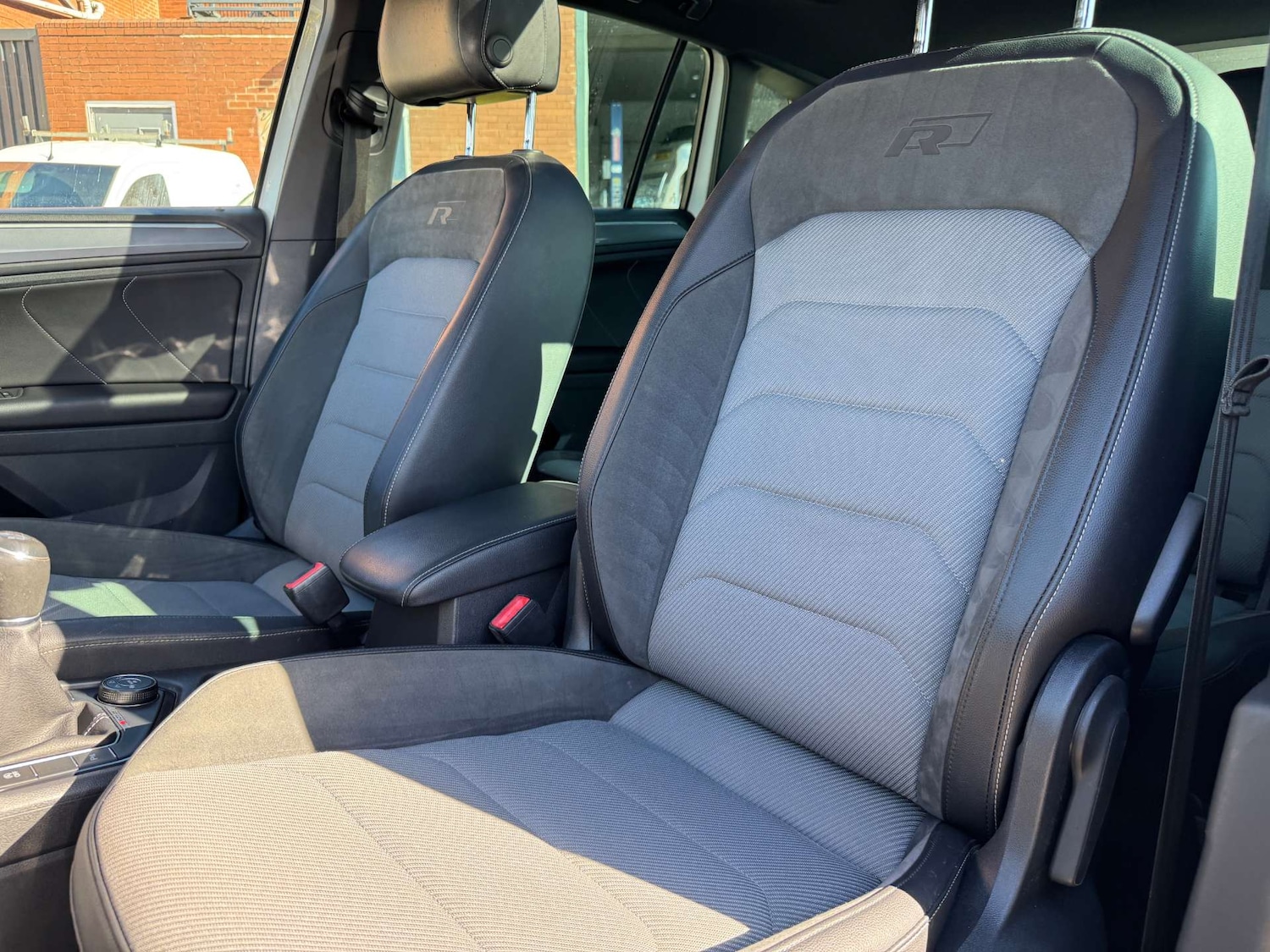 Used Volkswagen Tiguan 2017 for sale - 76363540: Photo 15