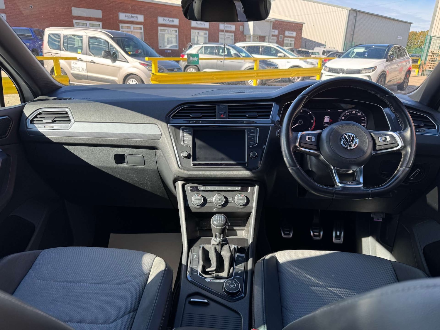 Used Volkswagen Tiguan 2017 for sale - 76363540: Photo 23