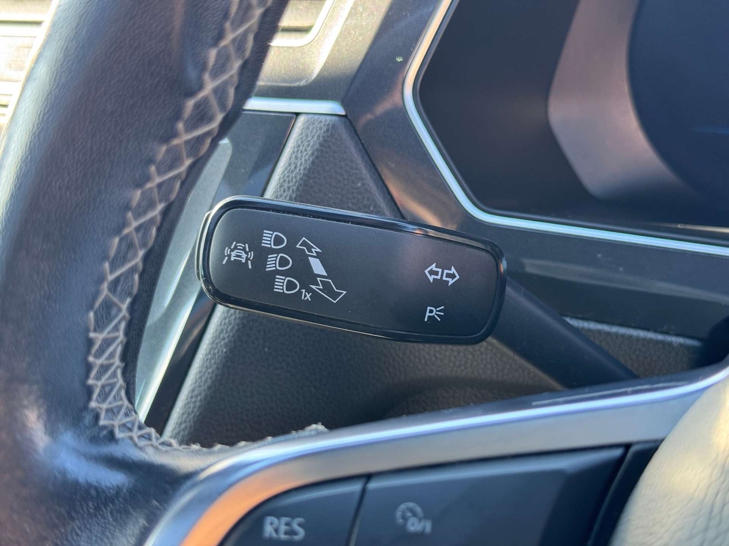 Used Volkswagen Tiguan 2017 for sale - 76363540: Photo 27