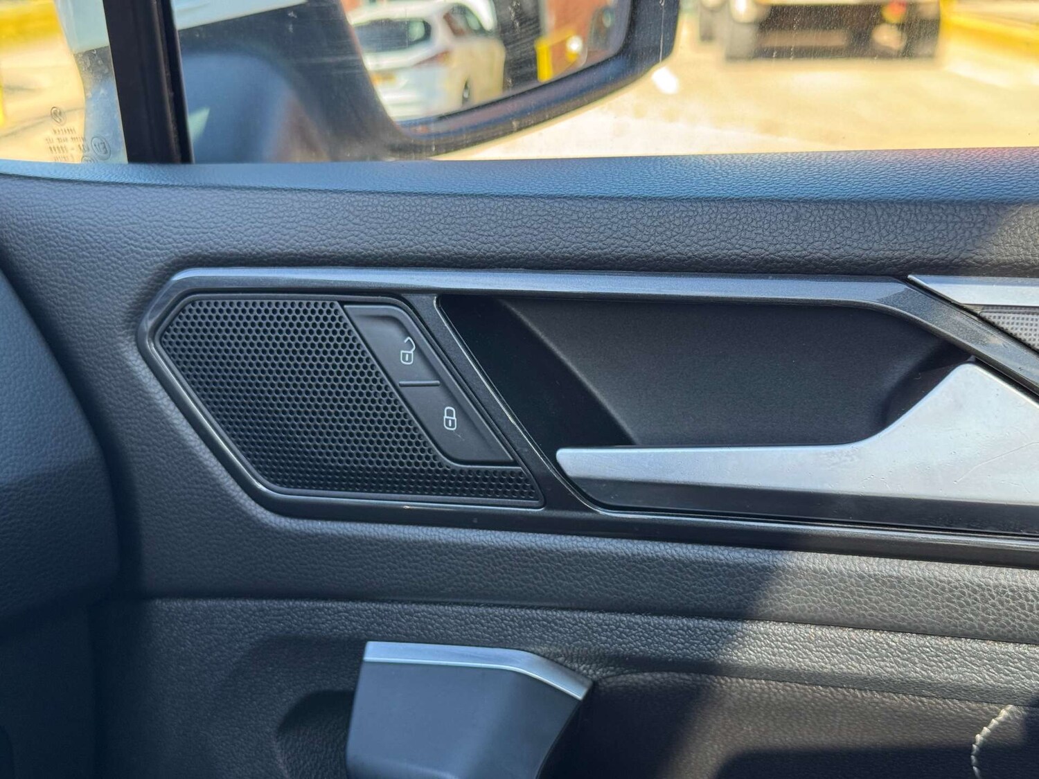 Used Volkswagen Tiguan 2017 for sale - 76363540: Photo 32