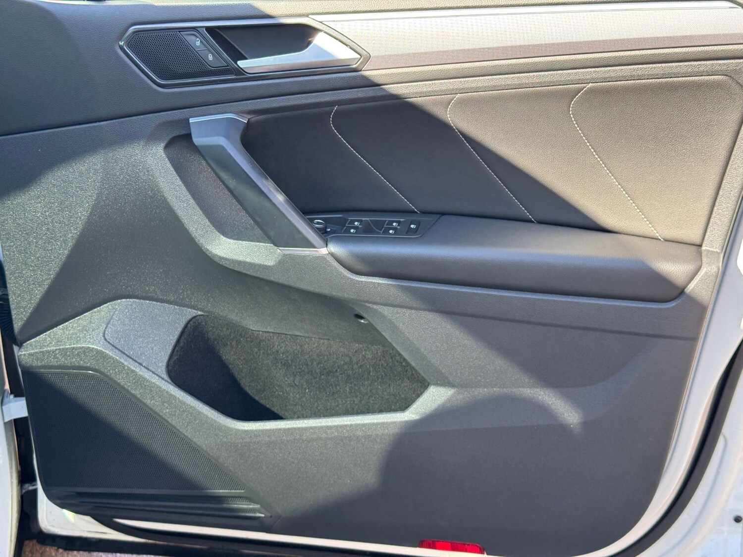 Used Volkswagen Tiguan 2017 for sale - 76363540: Photo 51