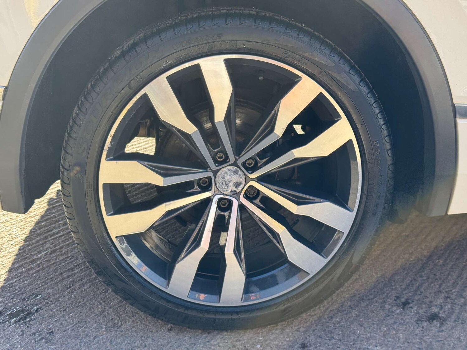 Used Volkswagen Tiguan 2017 for sale - 76363540: Photo 54