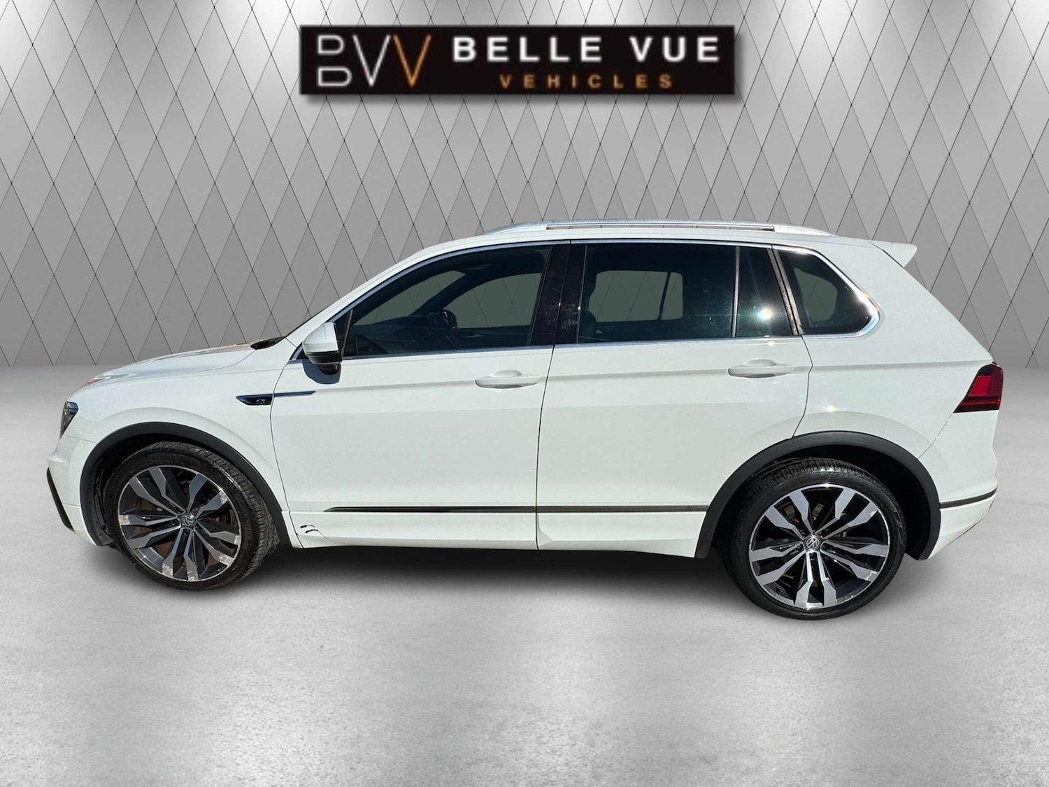 Used Volkswagen Tiguan 2017 for sale - 76363540: Photo 6