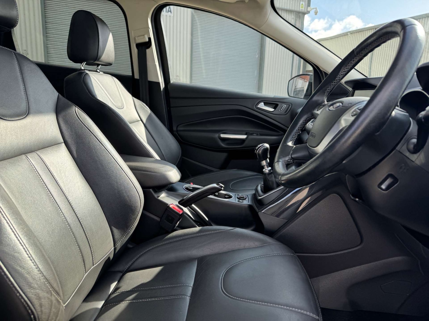 Used Ford Kuga 2016 for sale - 76363667: Photo 12