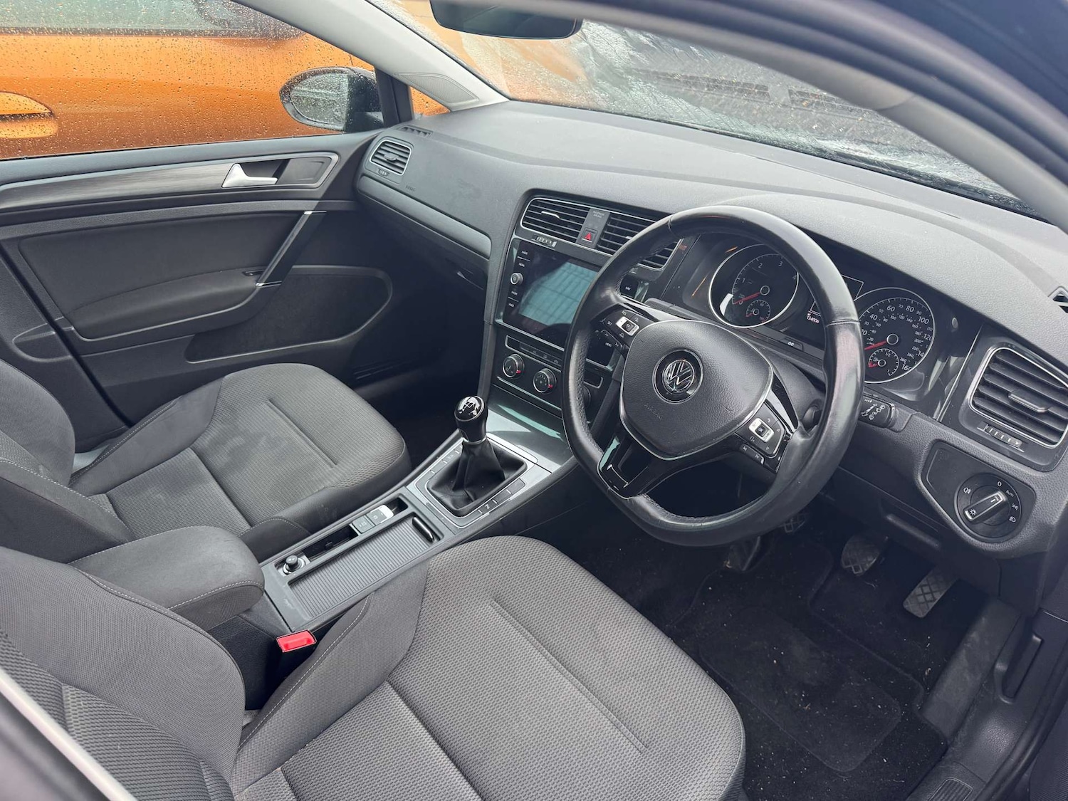 Used Volkswagen Golf 2019 for sale - 76759983: Photo 11