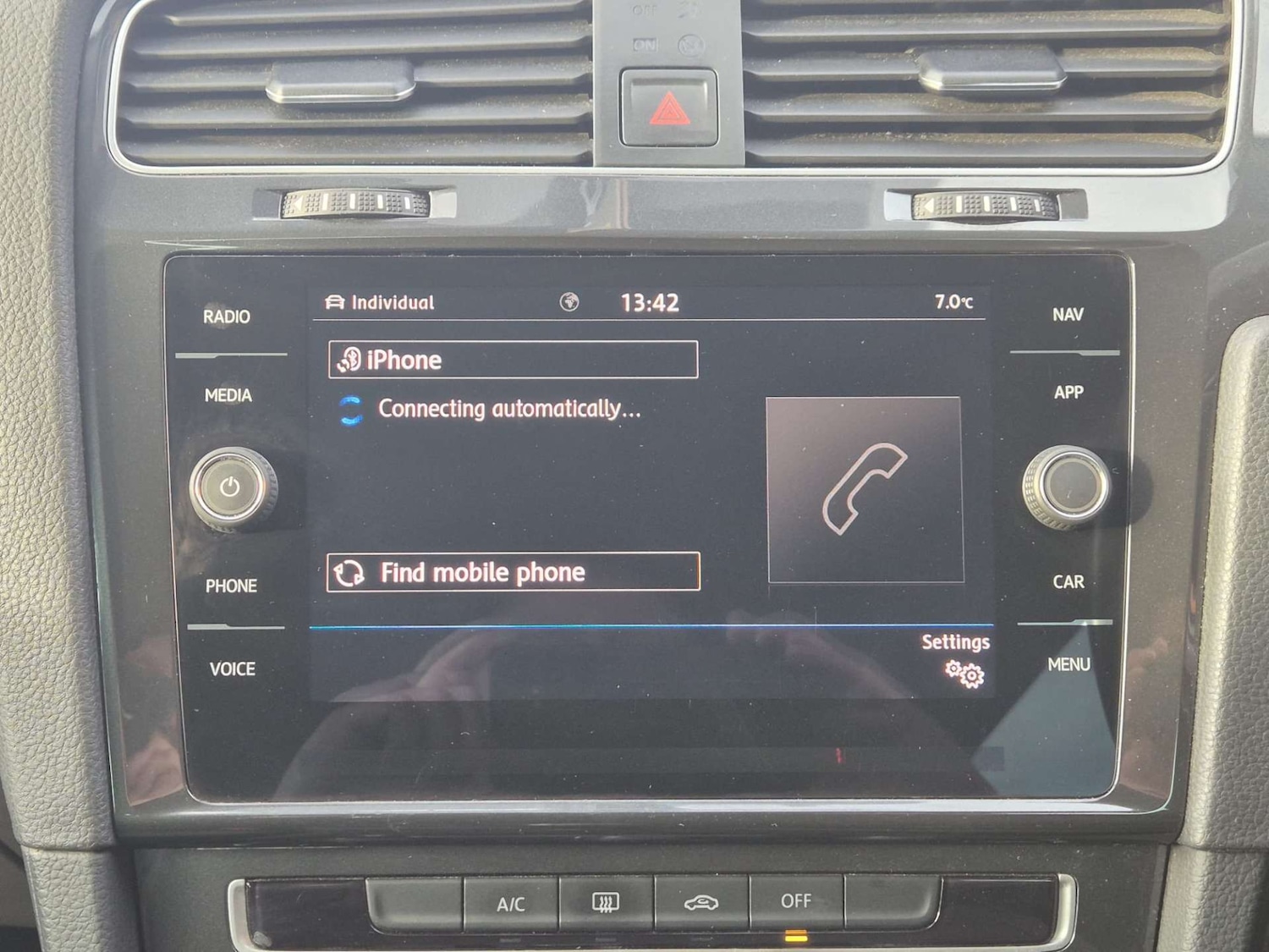 Used Volkswagen Golf 2019 for sale - 76759983: Photo 25