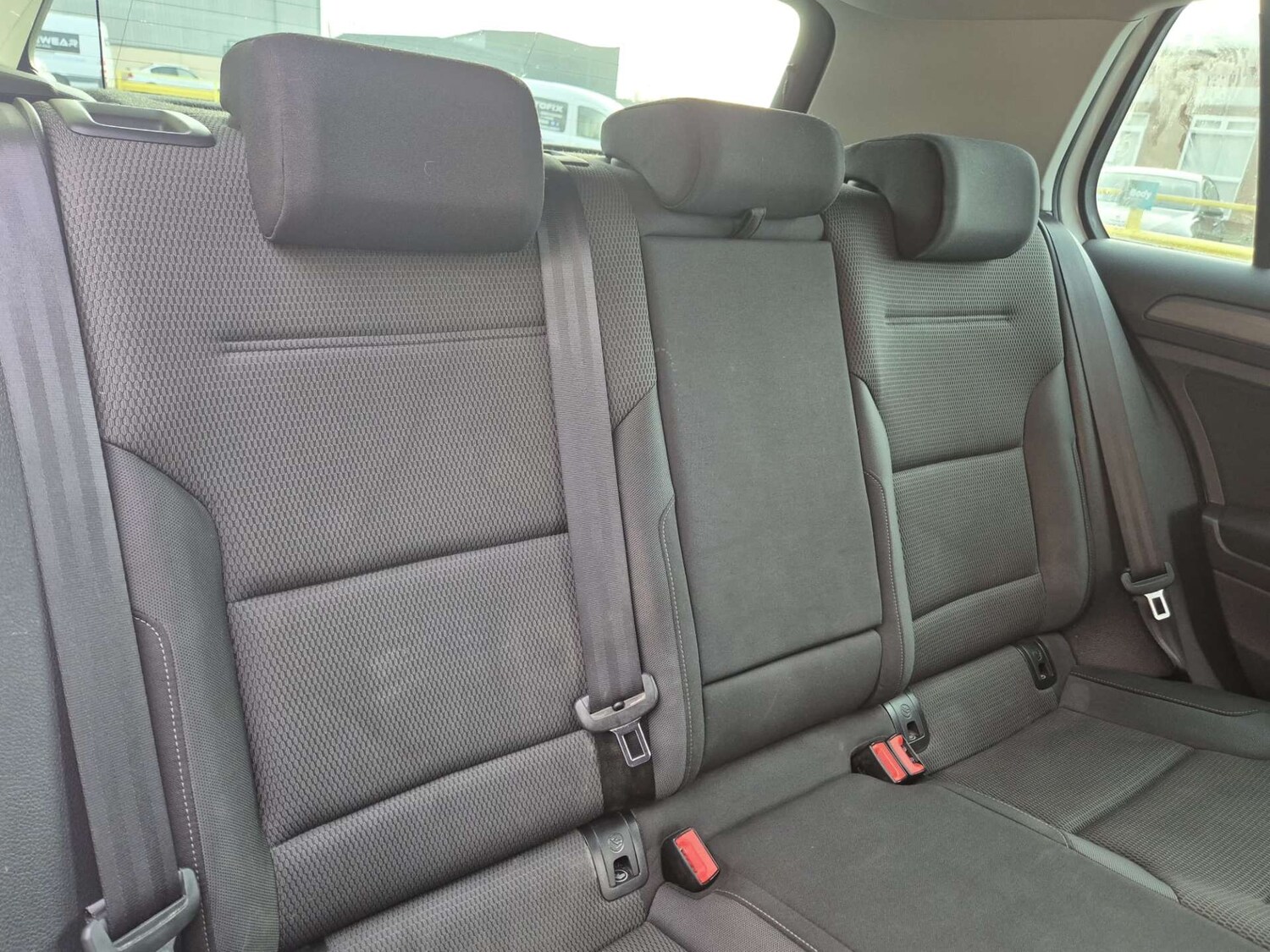 Used Volkswagen Golf 2019 for sale - 76759983: Photo 38