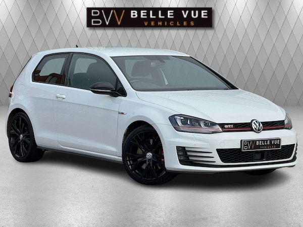 Used Volkswagen Golf 2015 for sale - 76277422: Photo 1