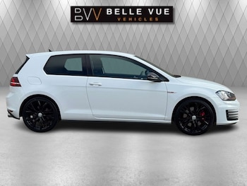 Used Volkswagen Golf 2015 for sale - 76277422: Photo 2