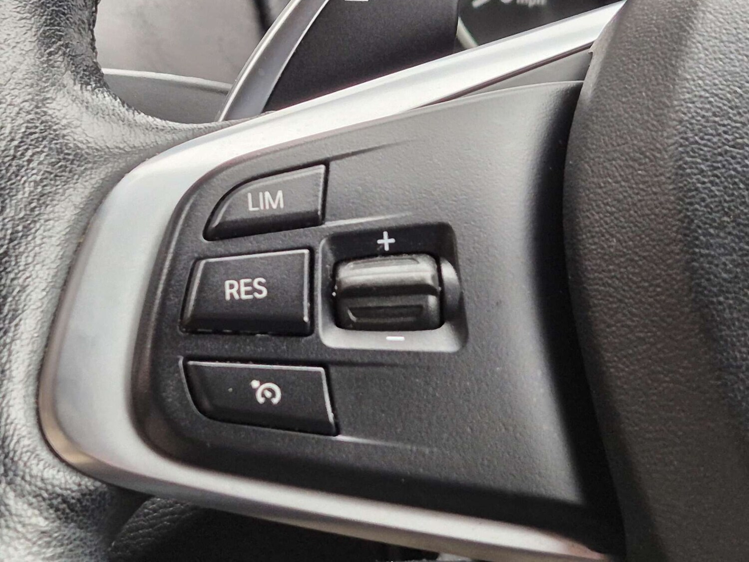 Used BMW X1 2015 for sale - 76475103: Photo 23