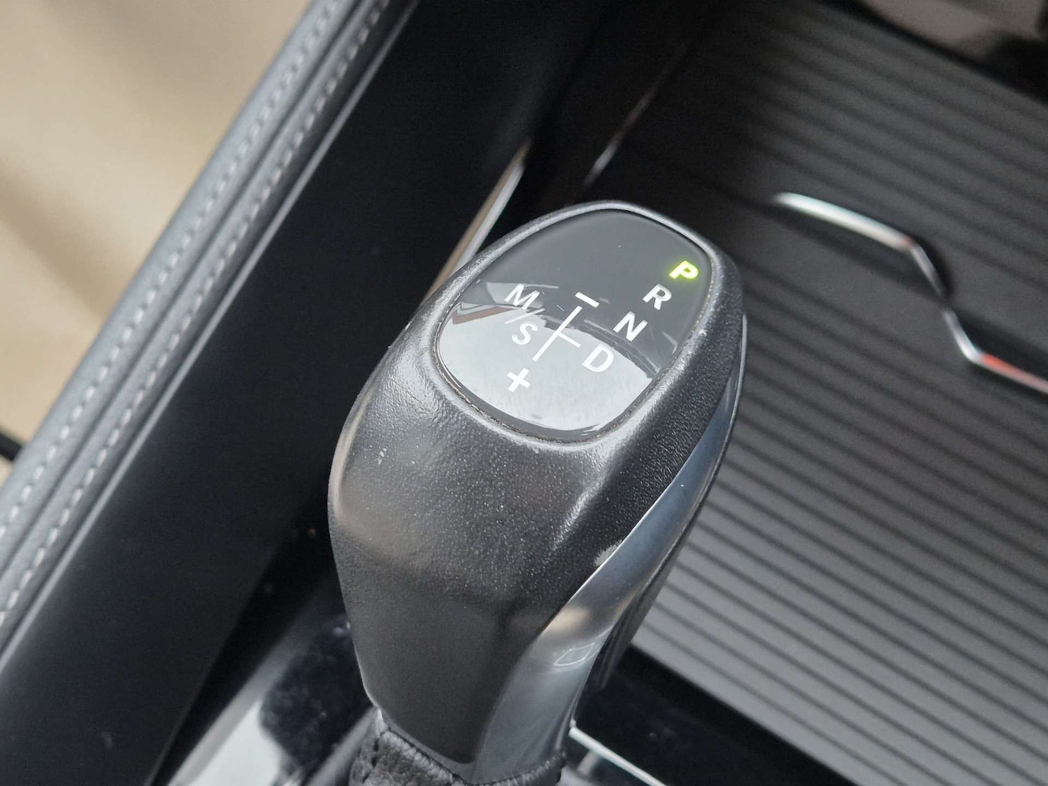 Used BMW X1 2015 for sale - 76475103: Photo 38