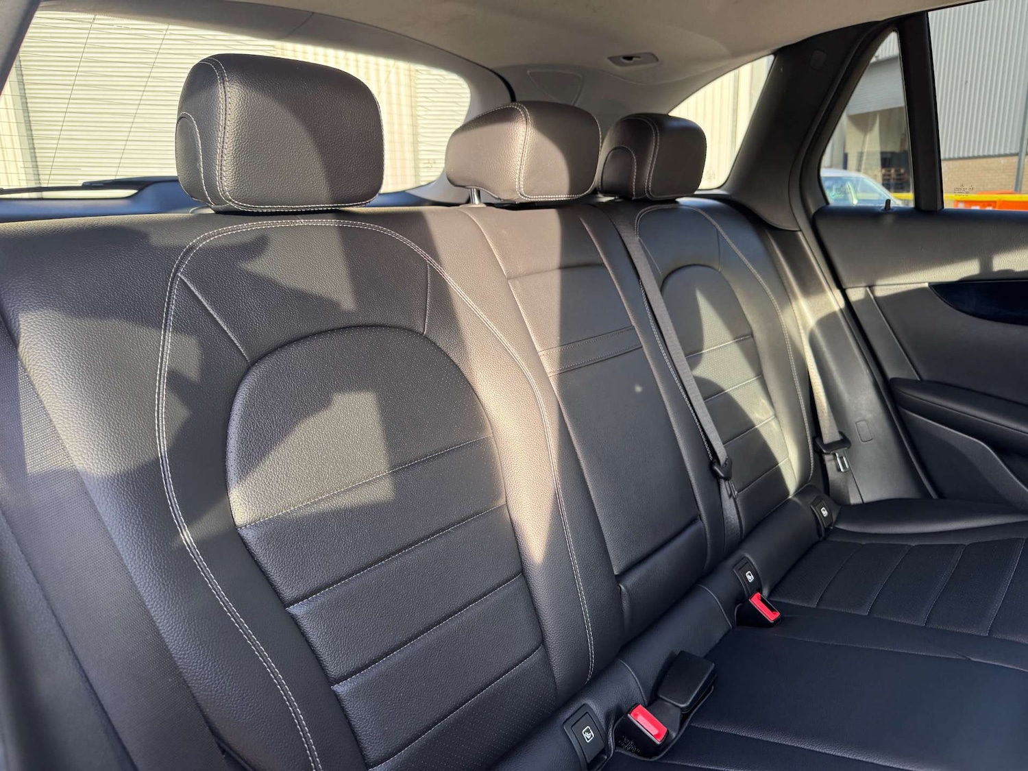 Used Mercedes-Benz GLC 2019 for sale - 76600643: Photo 16