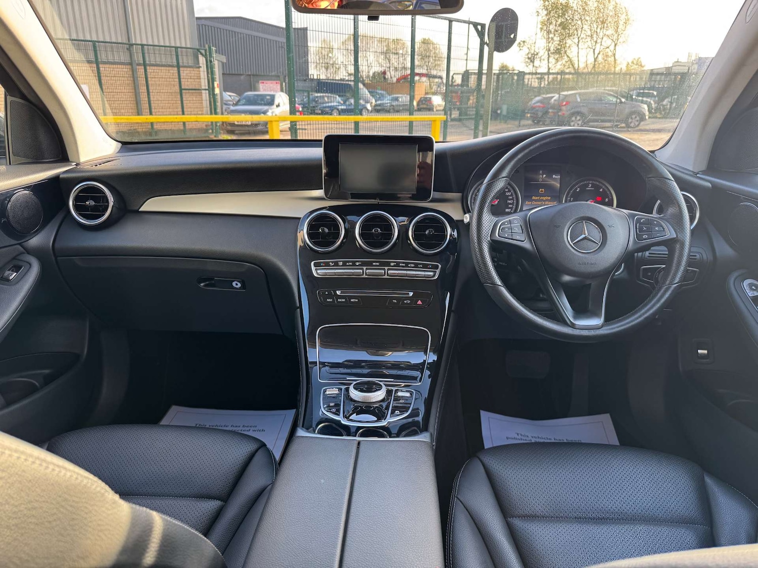 Used Mercedes-Benz GLC 2019 for sale - 76600643: Photo 22