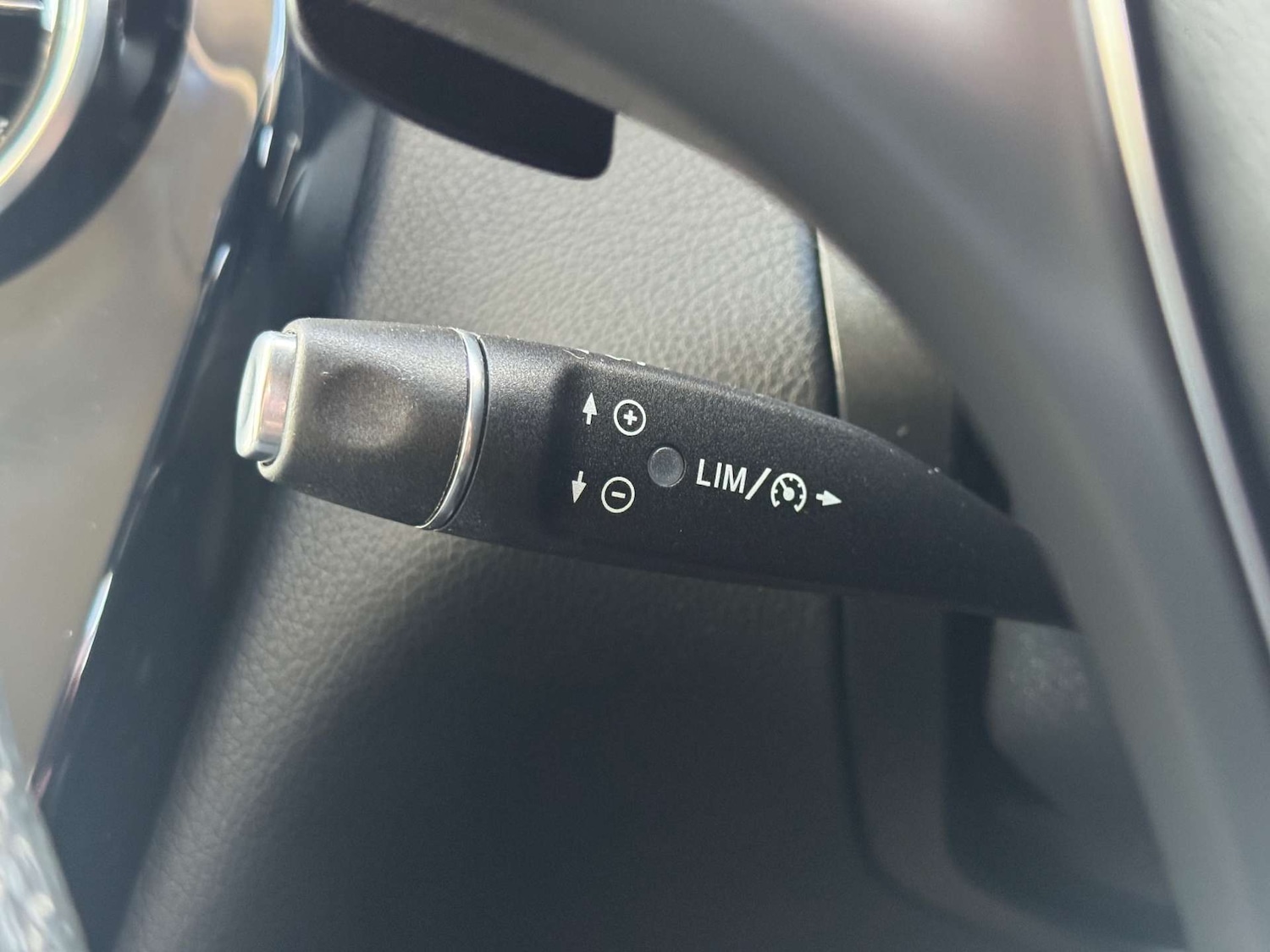 Used Mercedes-Benz GLC 2019 for sale - 76600643: Photo 26