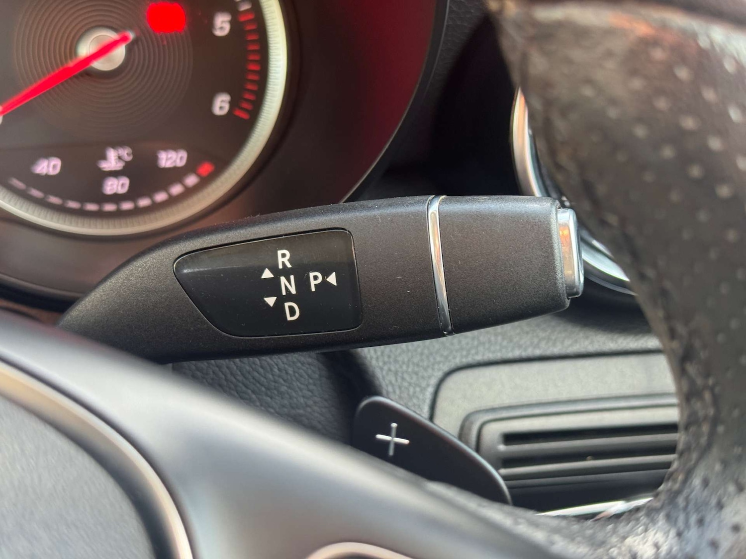 Used Mercedes-Benz GLC 2019 for sale - 76600643: Photo 29