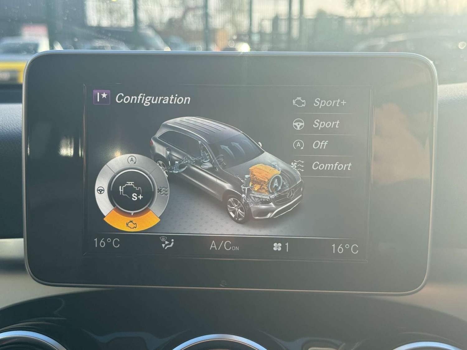 Used Mercedes-Benz GLC 2019 for sale - 76600643: Photo 40