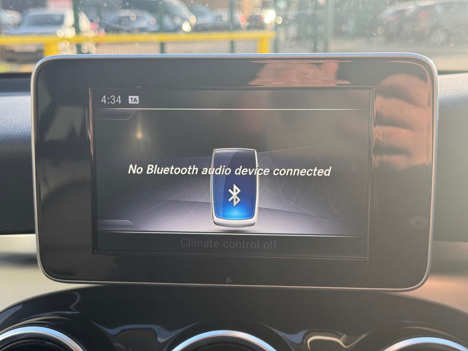 Used Mercedes-Benz GLC 2019 for sale - 76600643: Photo 42