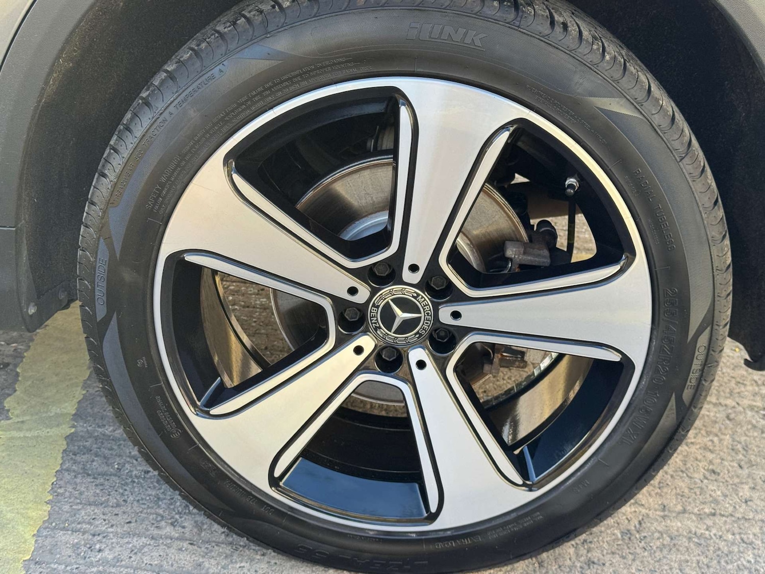 Used Mercedes-Benz GLC 2019 for sale - 76600643: Photo 51