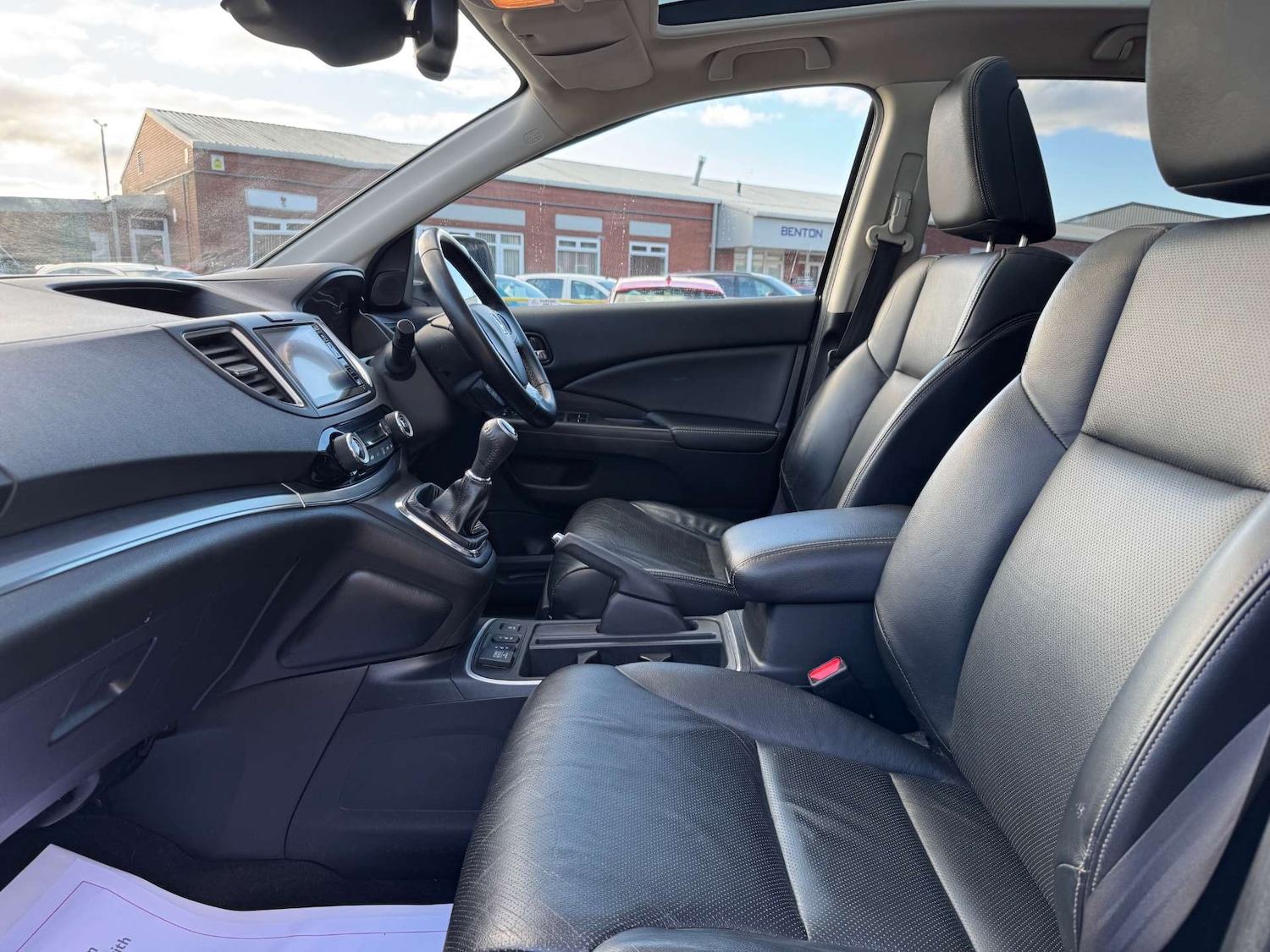 Used Honda CR-V 2015 for sale - 76600982: Photo 15