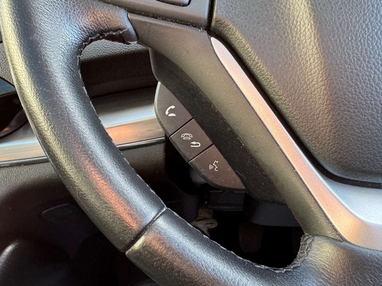 Used Honda CR-V 2015 for sale - 76600982: Photo 27