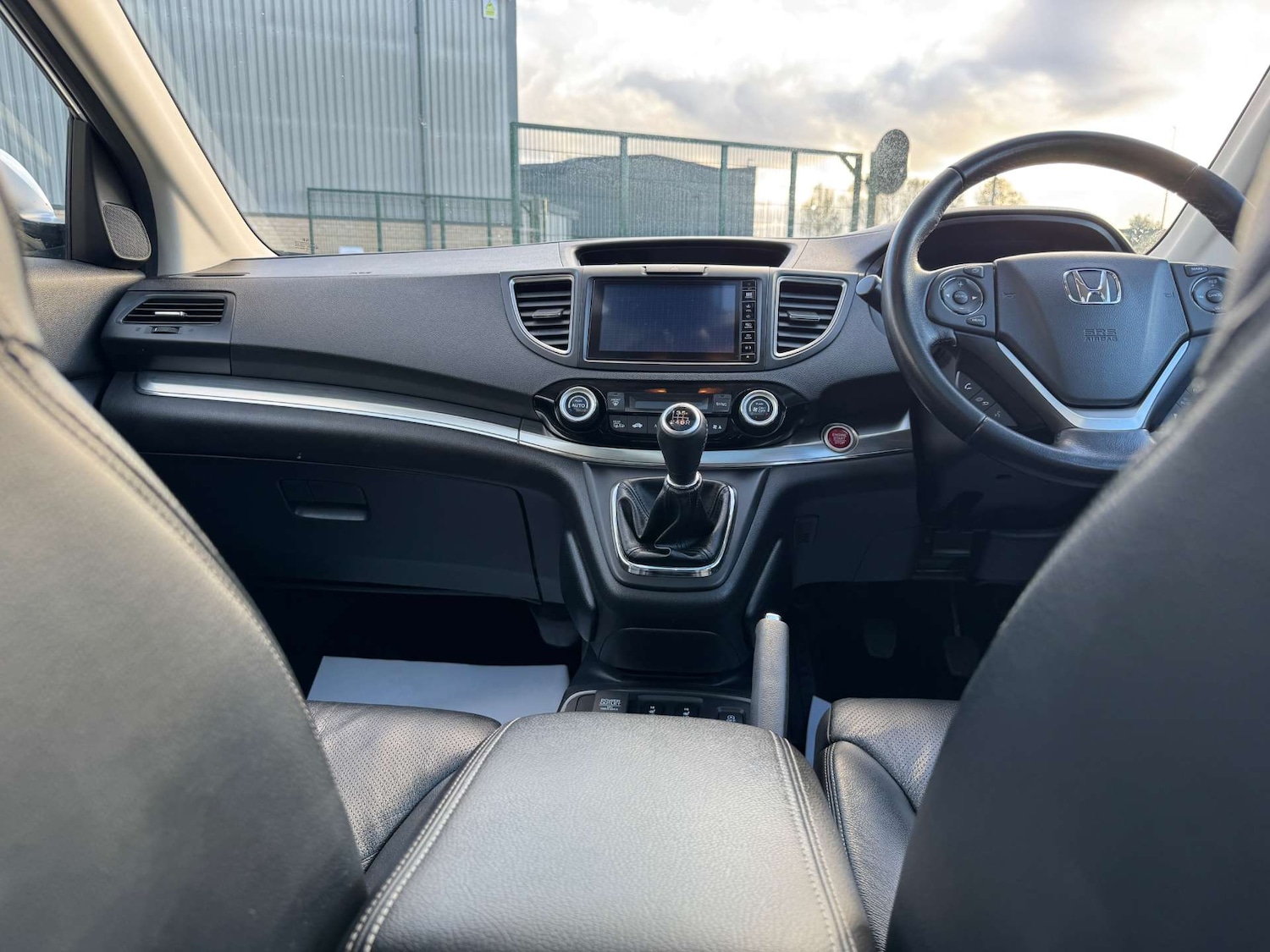 Used Honda CR-V 2015 for sale - 76600982: Photo 38