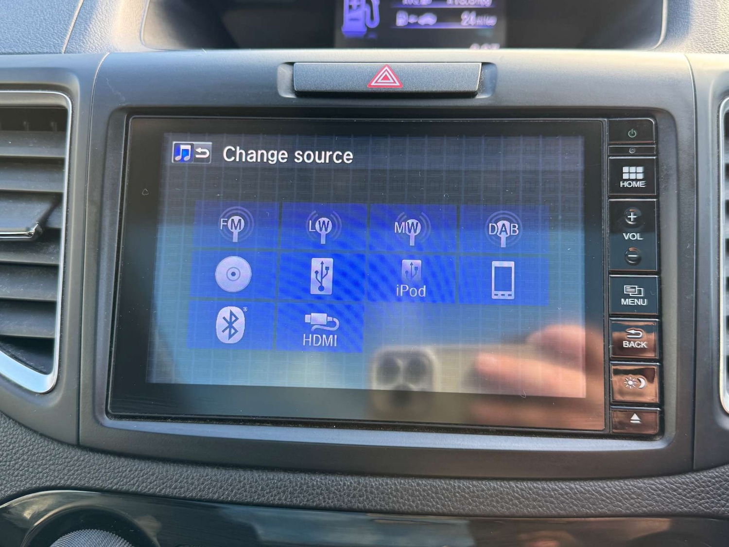 Used Honda CR-V 2015 for sale - 76600982: Photo 46